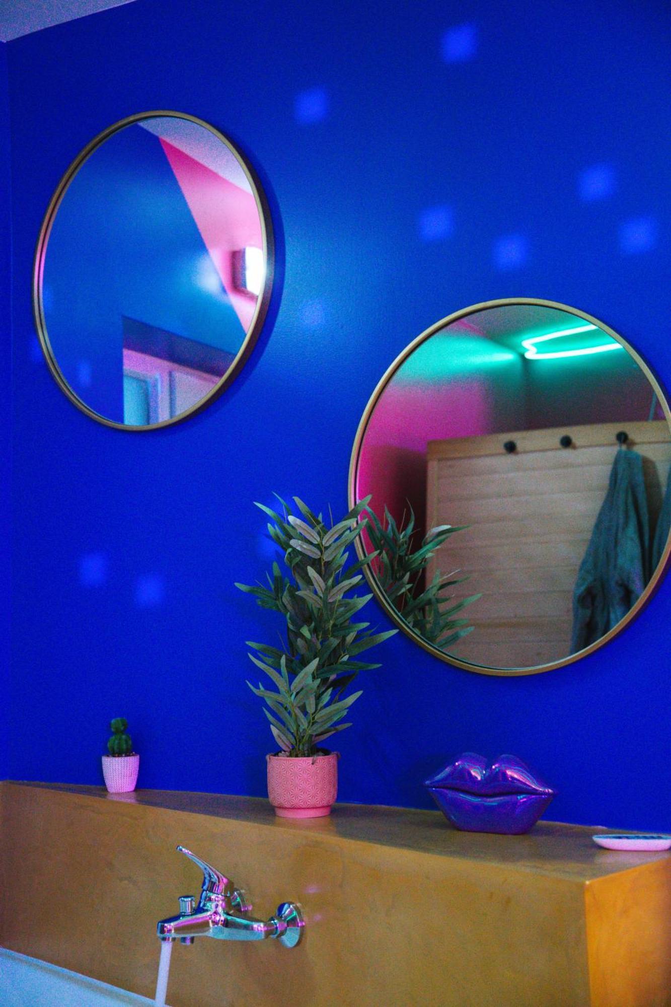 Capsule Boogie-Woogie - Jacuzzi - Sauna - Billard - Jeux - Ecran Geant - Filet Suspendu - Netflix Ла-Лув'єр Екстер'єр фото