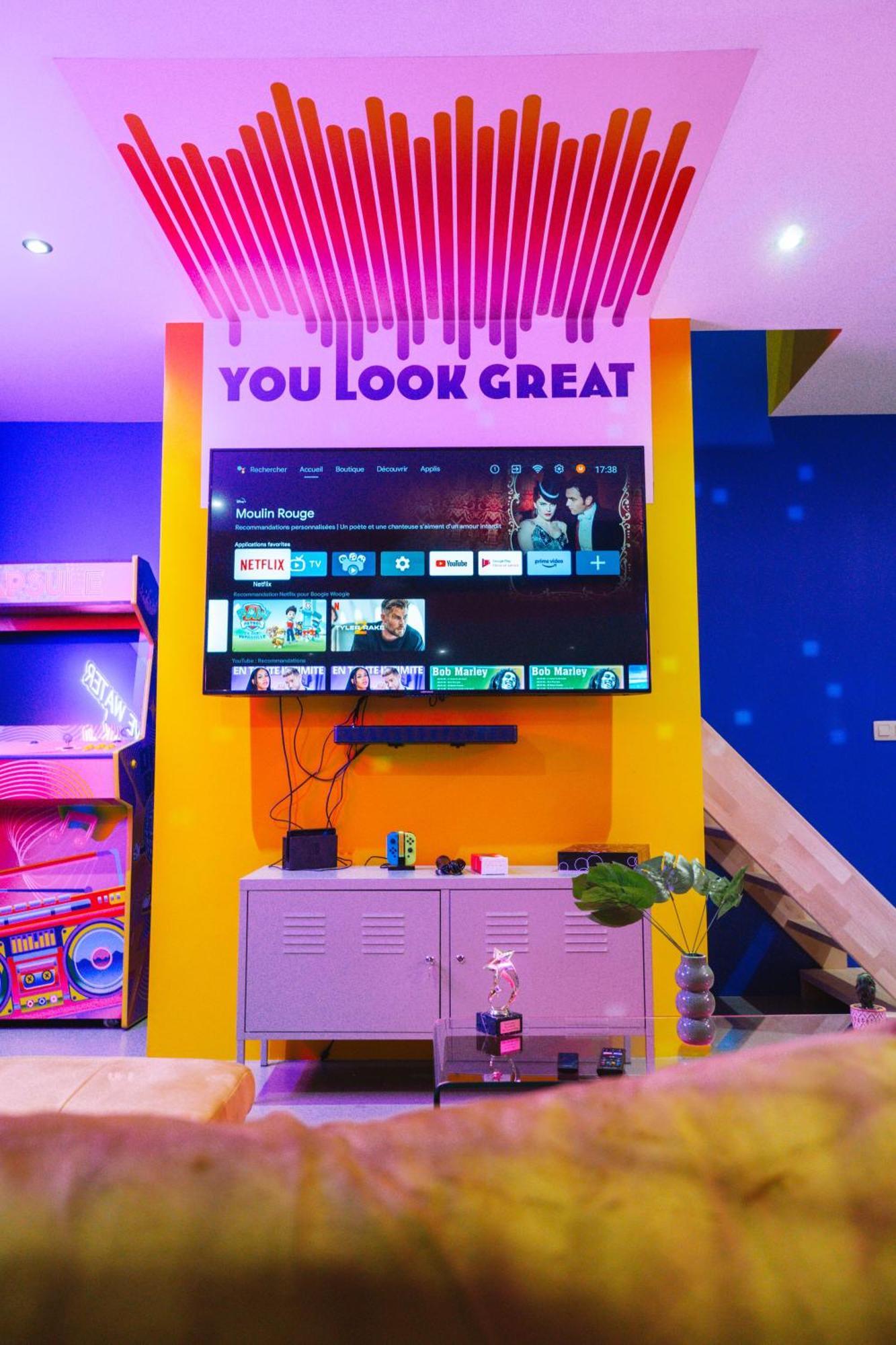 Capsule Boogie-Woogie - Jacuzzi - Sauna - Billard - Jeux - Ecran Geant - Filet Suspendu - Netflix Ла-Лув'єр Екстер'єр фото